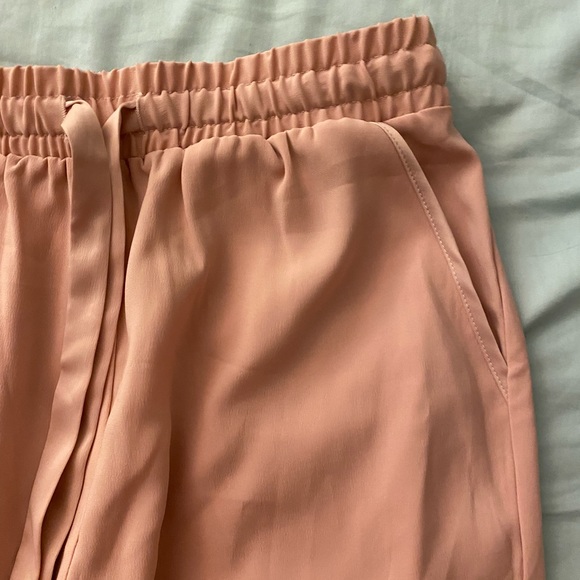 Pink flowy pants - Picture 2 of 4